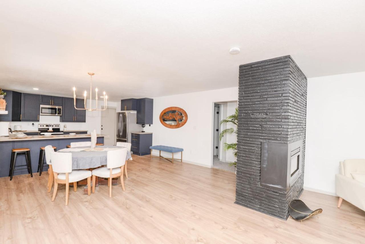 New Remodeled Townhome In Central Fargo Exterior foto